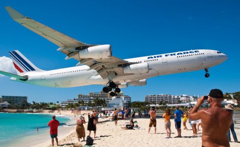 Maho Beach